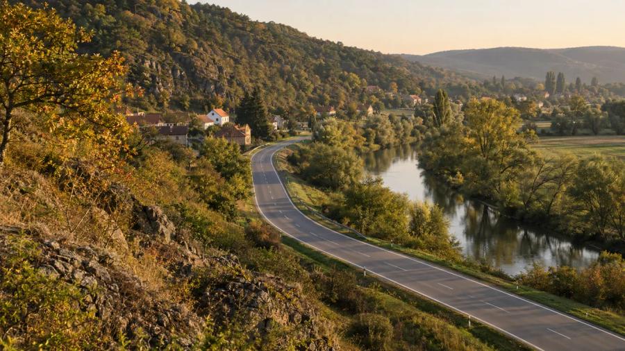 Z Ivančic k Velké Bíteši — krajina na trase