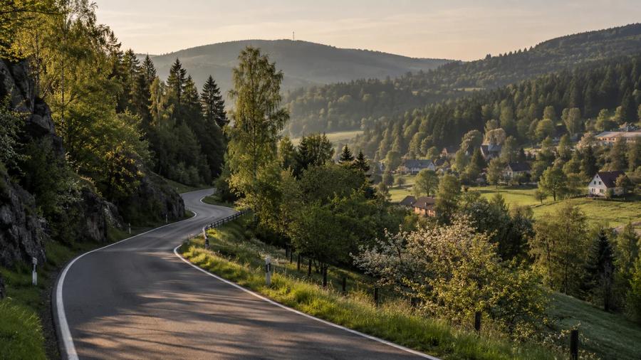 Z Nejdku přes Vřesovou — krajina na trase