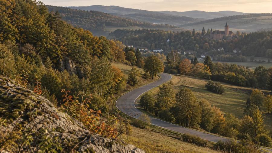 Oderské vrchy a Hradec nad Moravicí — krajina na trase